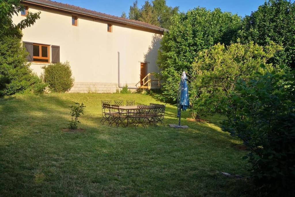 Holiday home La Maison D'auxanne Giffaumont-Champaubert